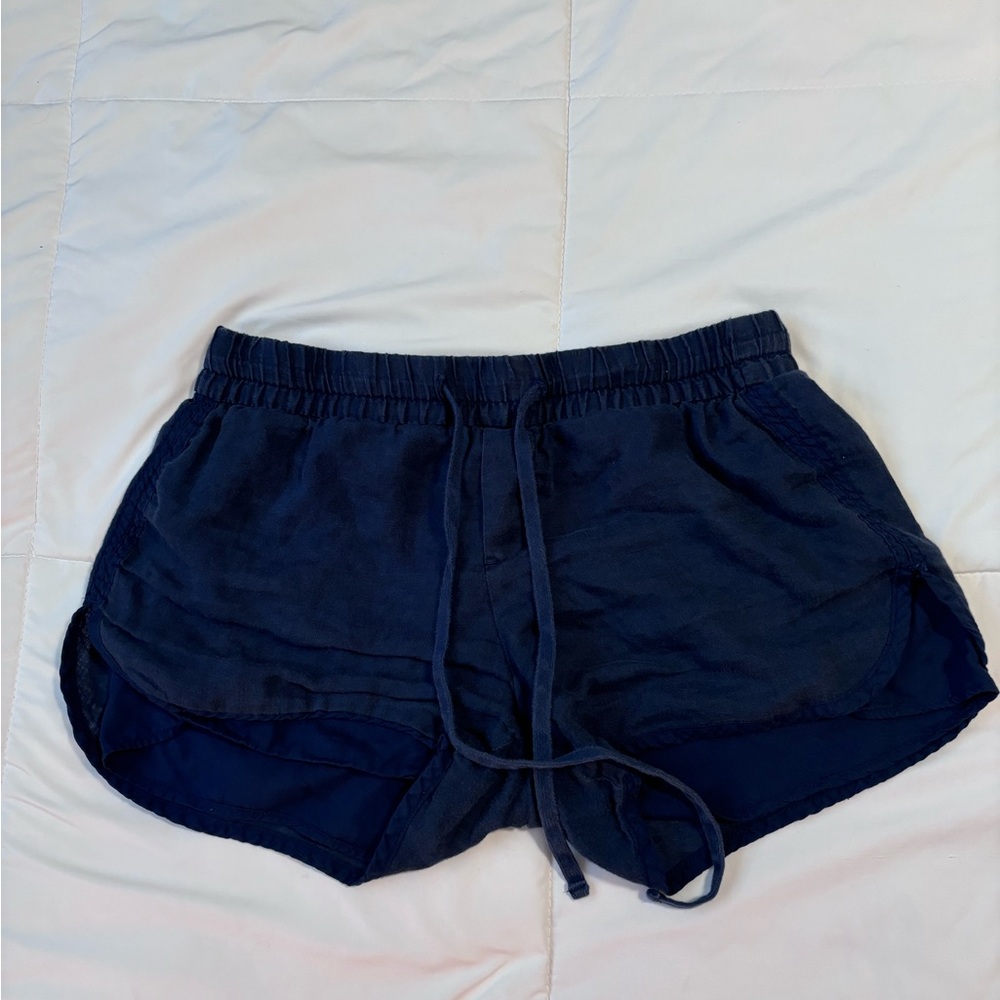 navy blue sweatshorts